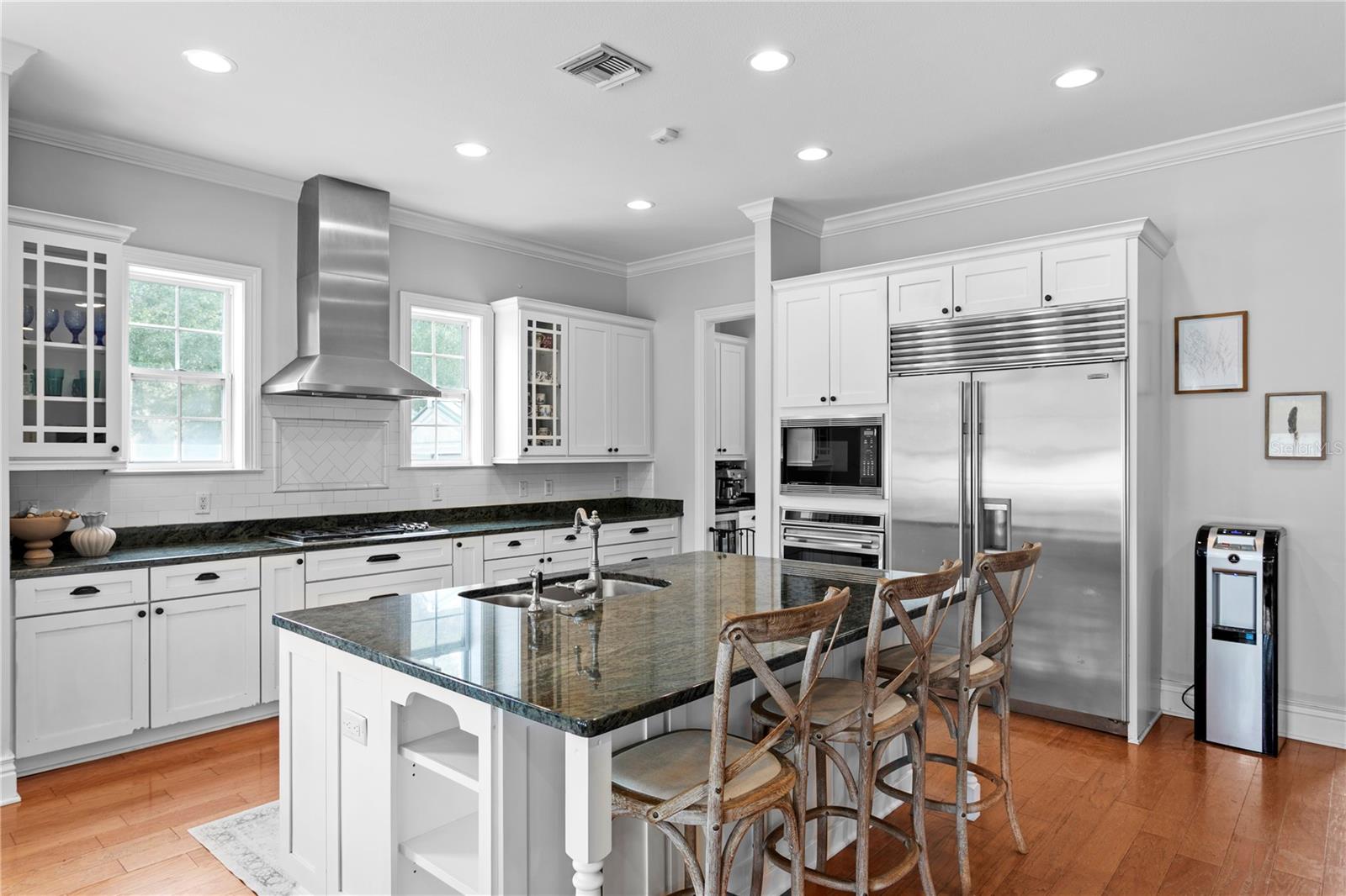 MARYLAND MANOR 2ND UNIT - Residential