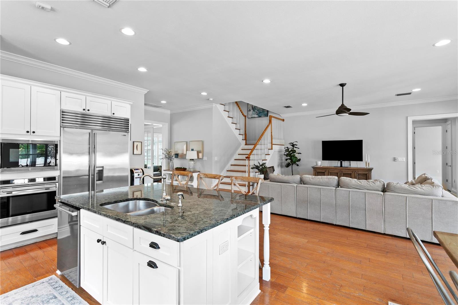 MARYLAND MANOR 2ND UNIT - Residential