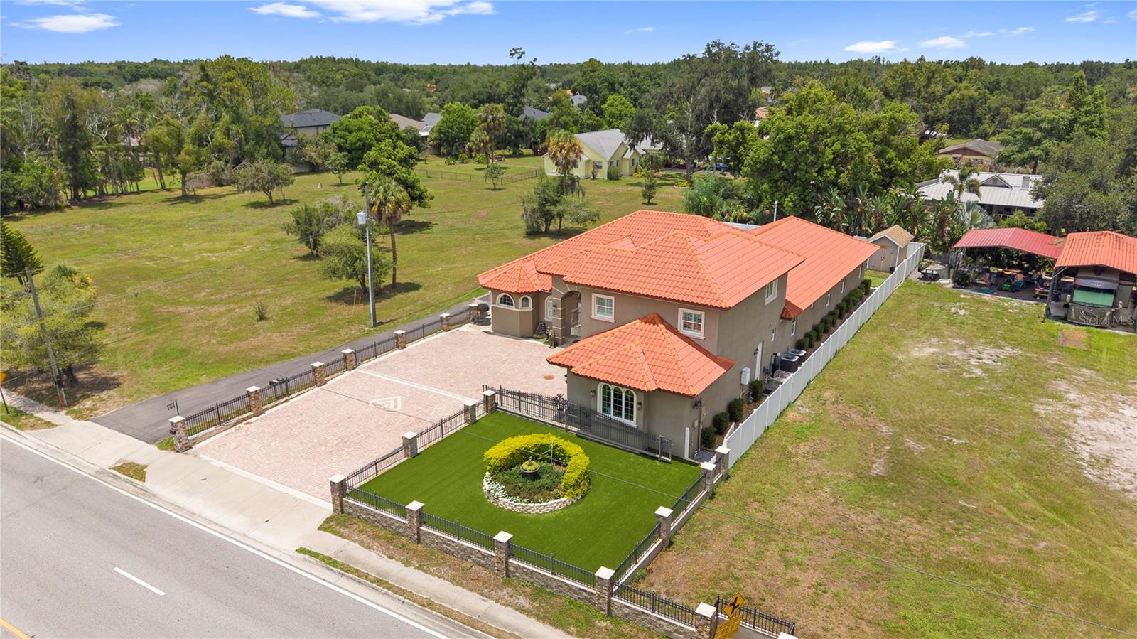 UNPLATTED - Residential