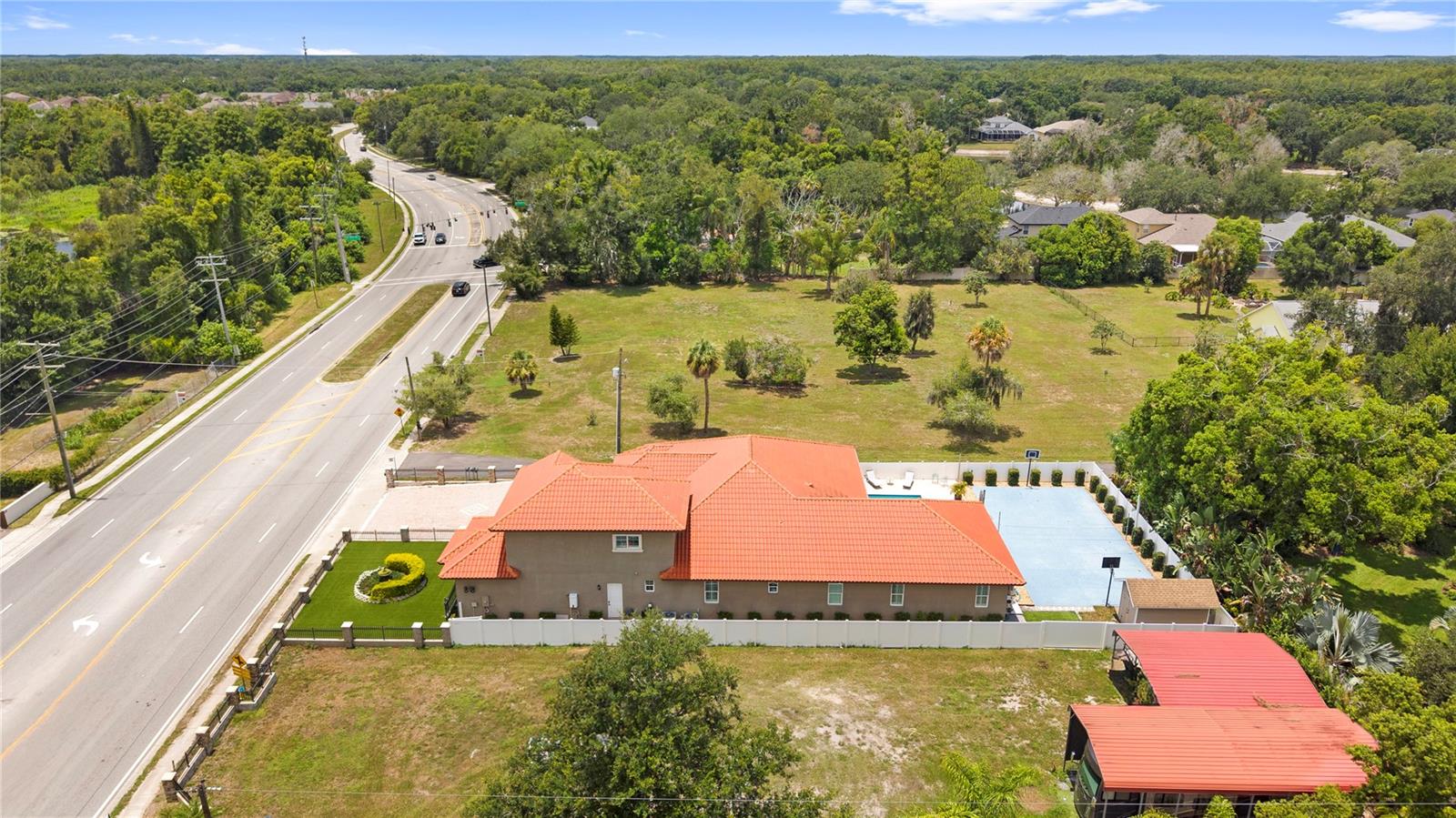 UNPLATTED - Residential
