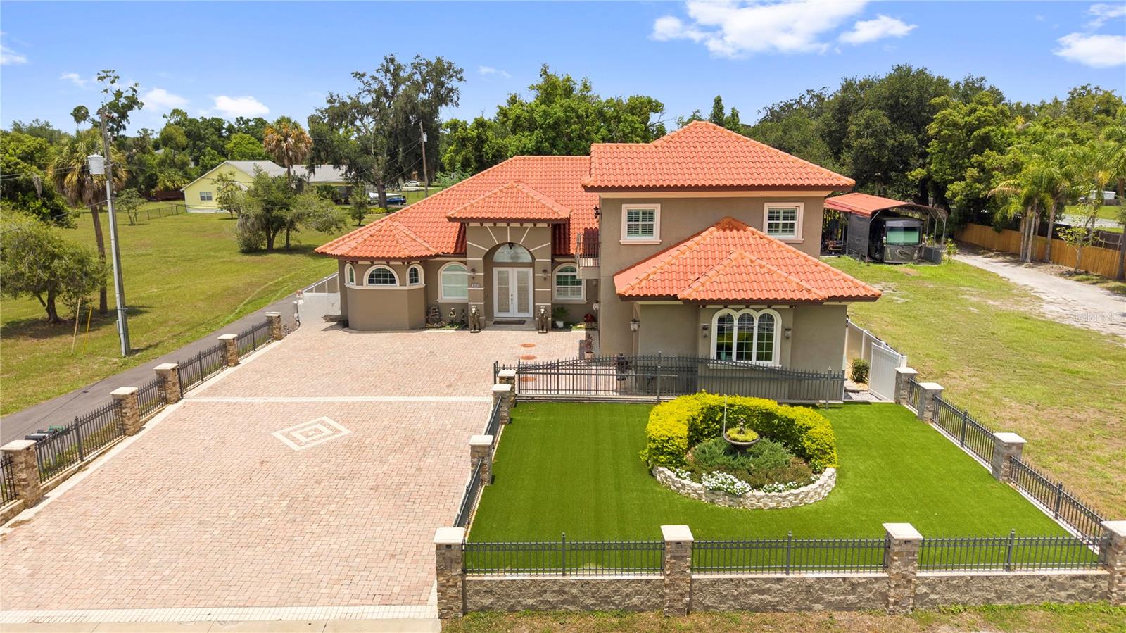 UNPLATTED - Residential