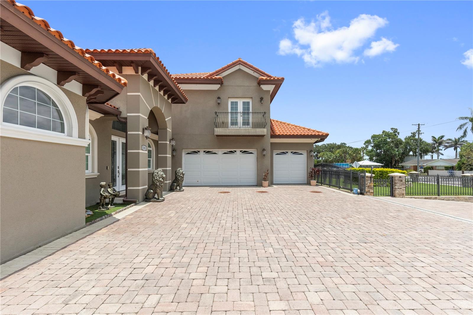 UNPLATTED - Residential