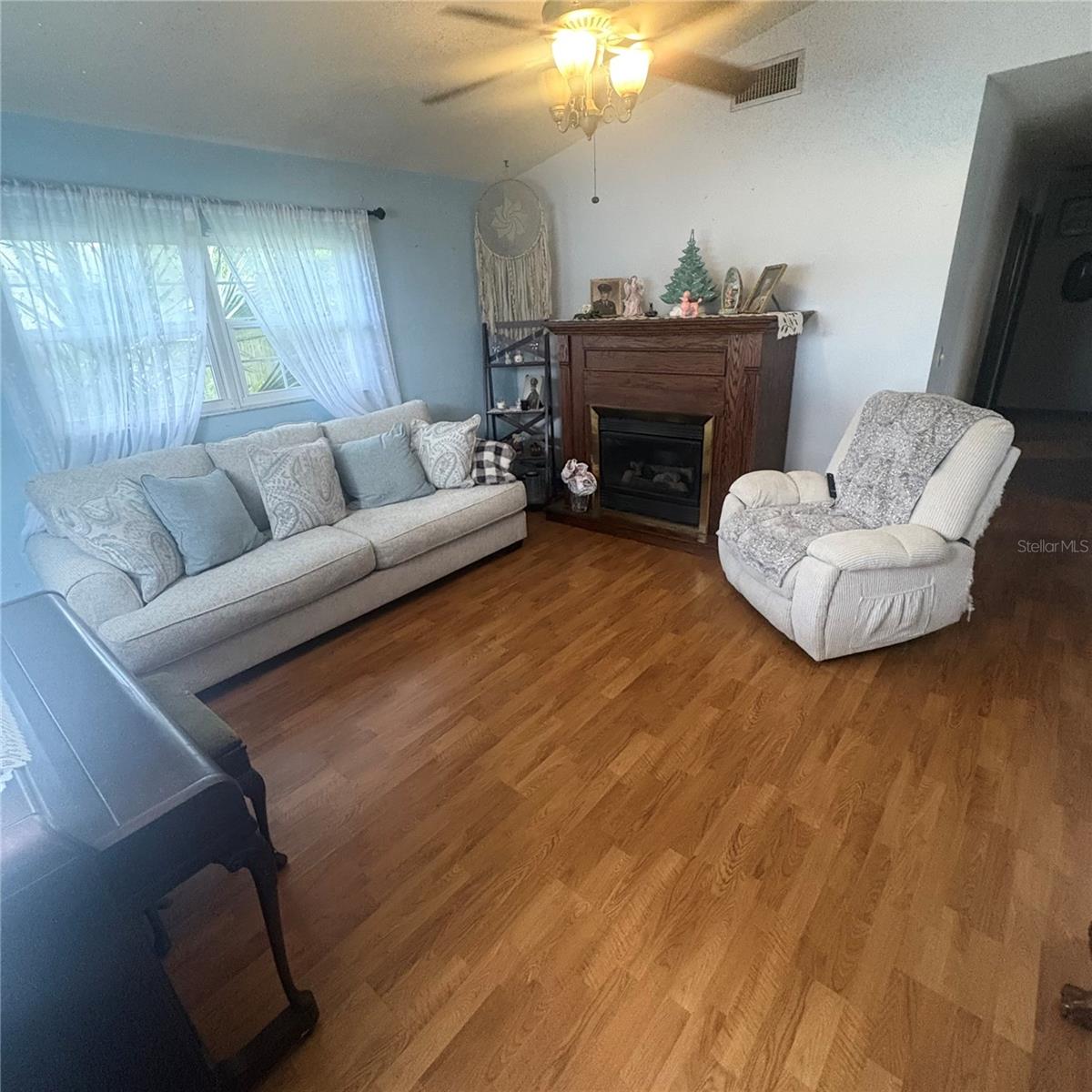 BRANDY HILLS UNIT 01 - Residential