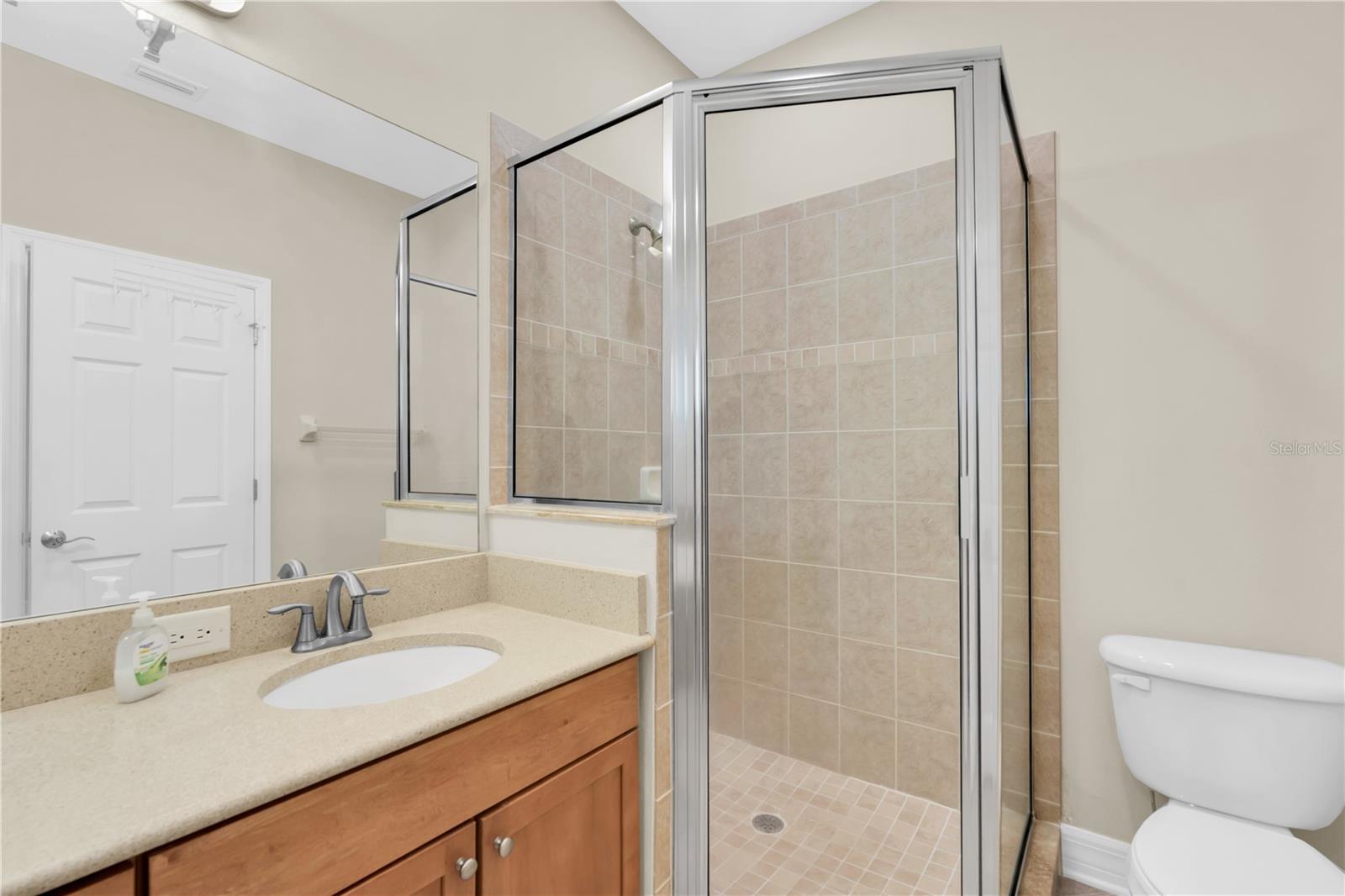 SOUTH HAMPTON - Residential