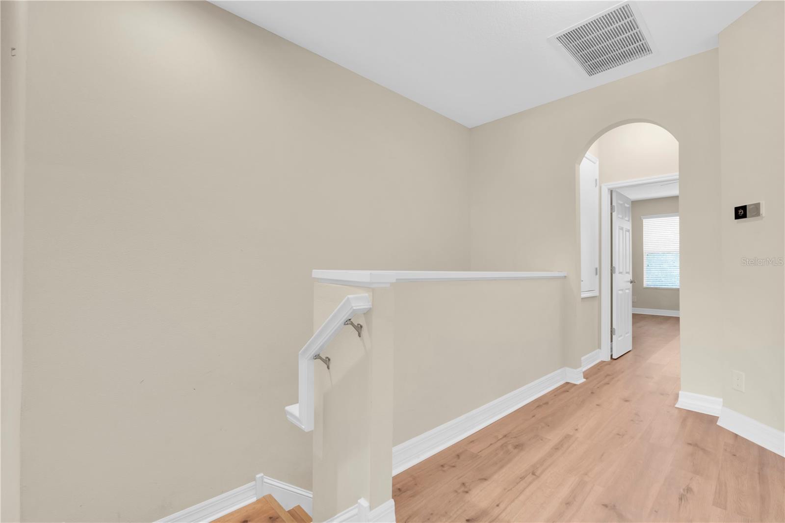 SOUTH HAMPTON - Residential