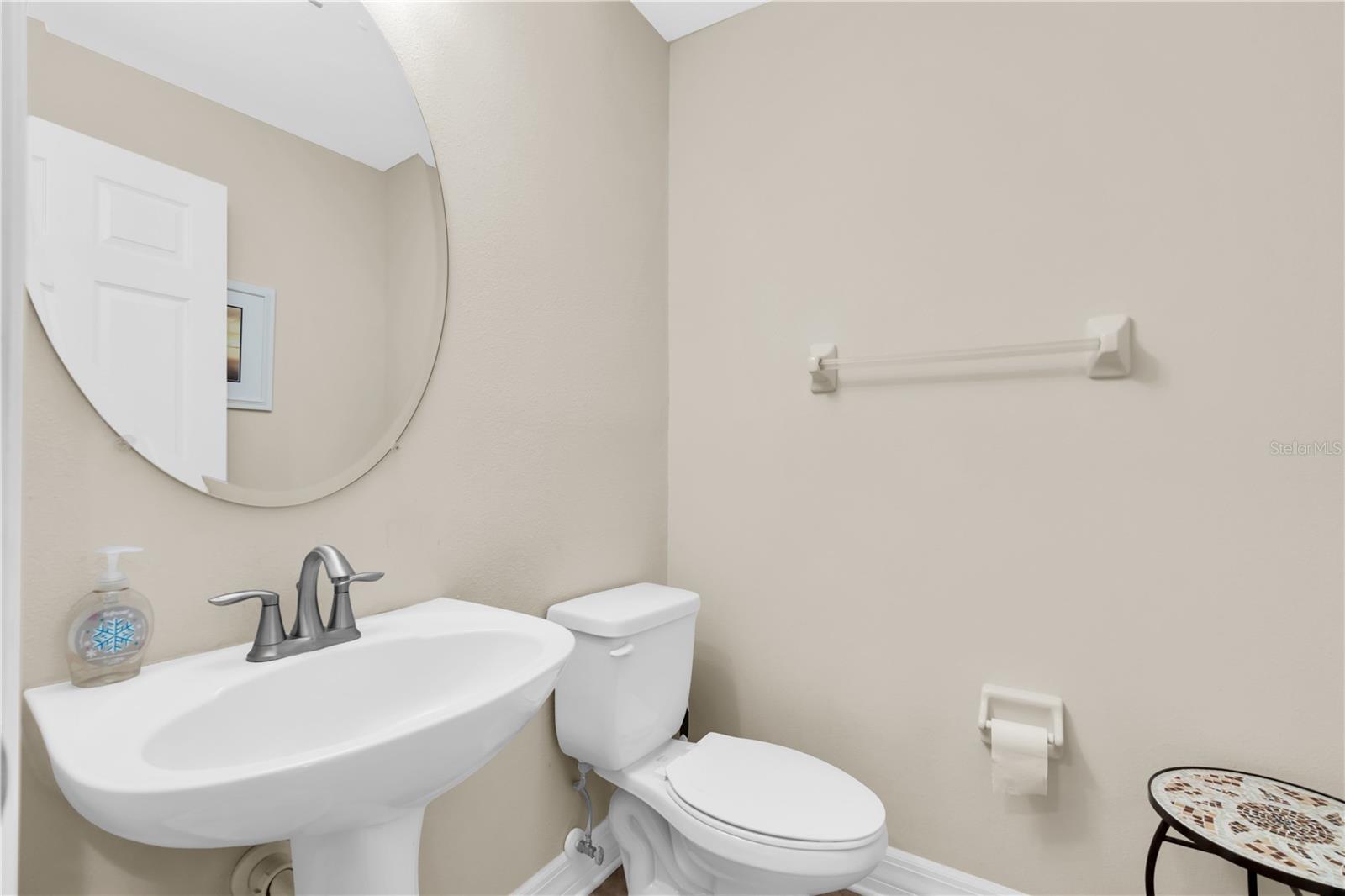 SOUTH HAMPTON - Residential
