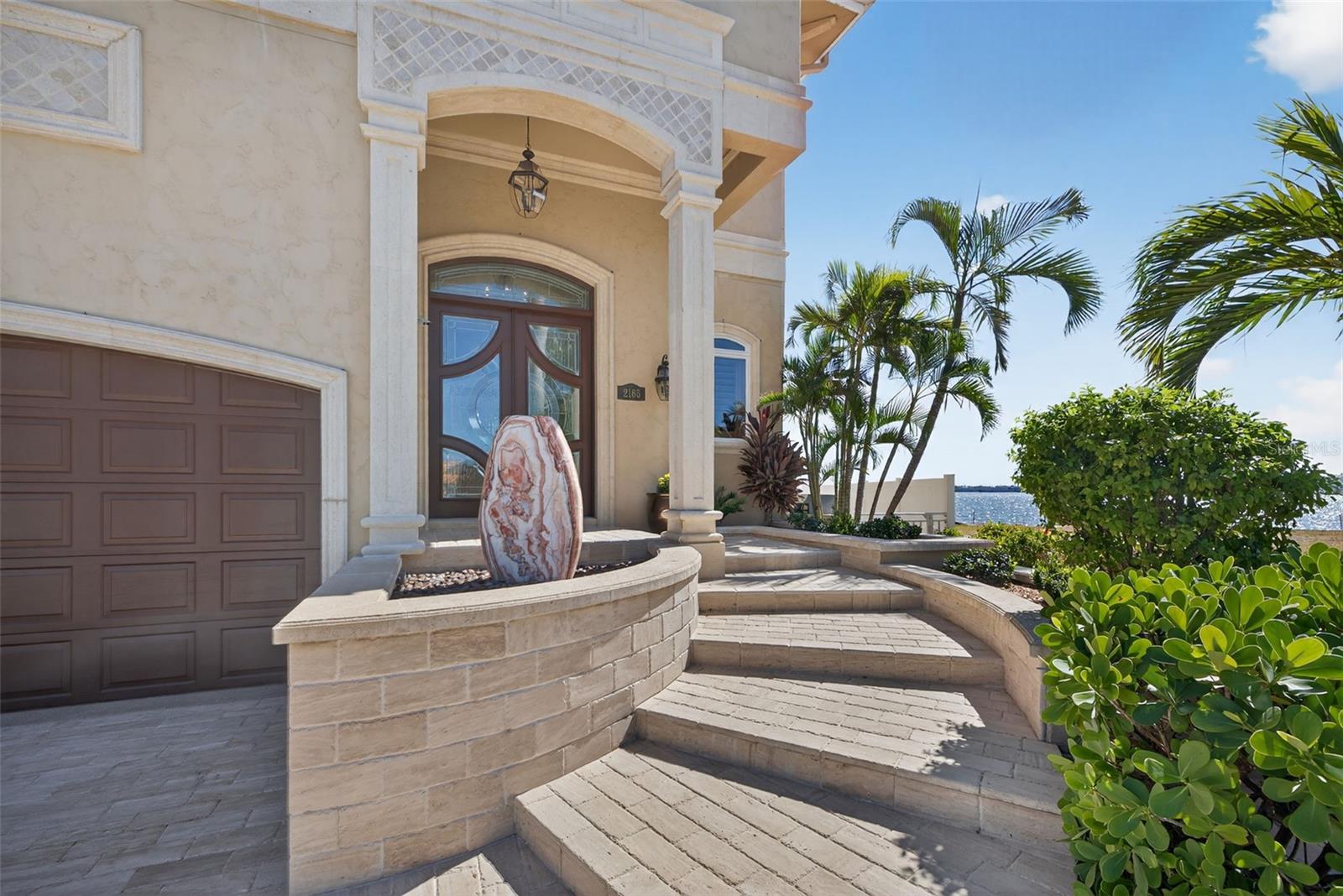 BELLEVUE ESTATES ISLAND - Residential