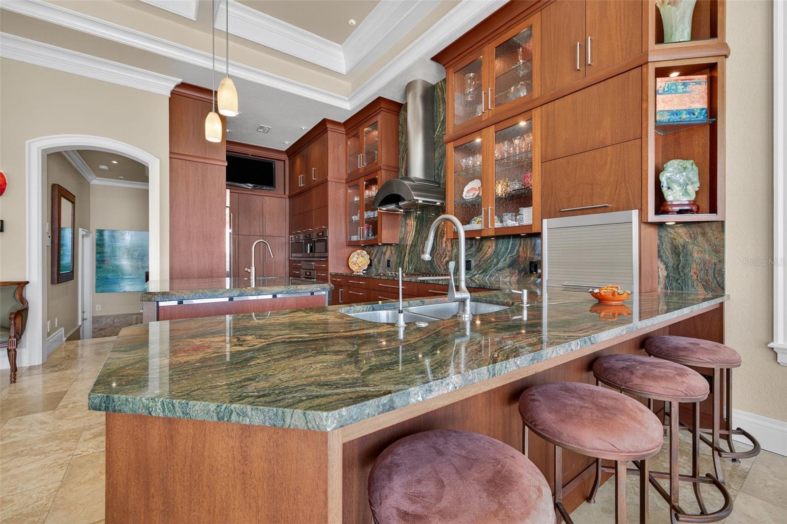 BELLEVUE ESTATES ISLAND - Residential