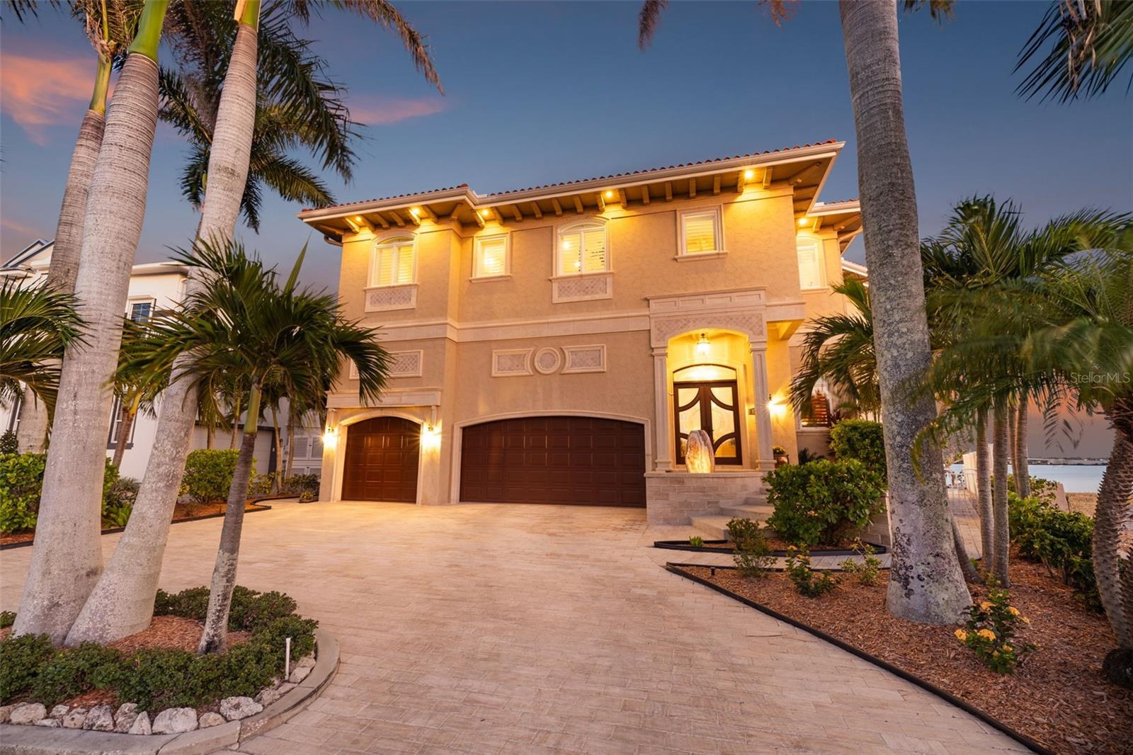 BELLEVUE ESTATES ISLAND - Residential