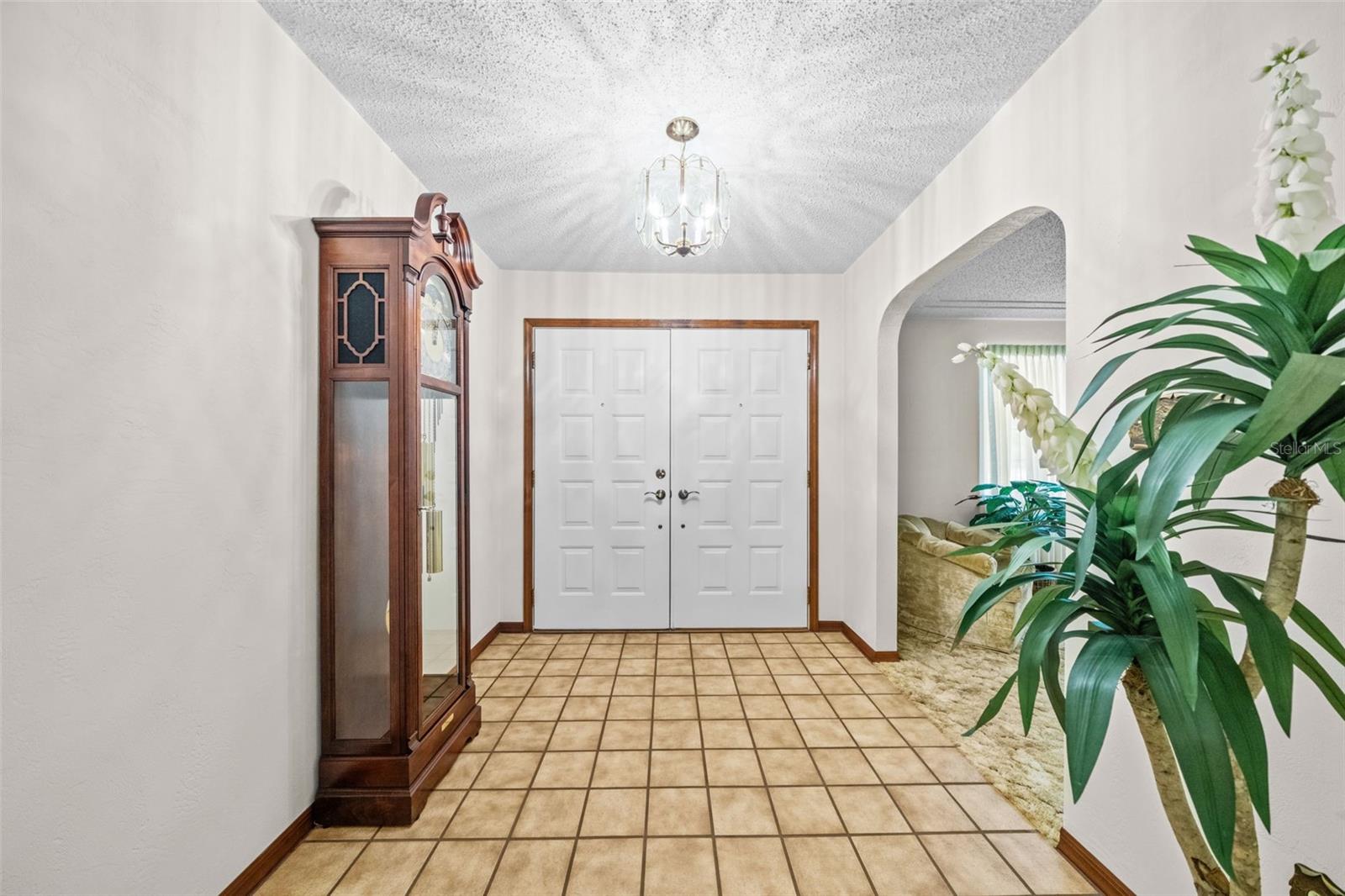 COUNTRY RIVER ESTATES - Residential