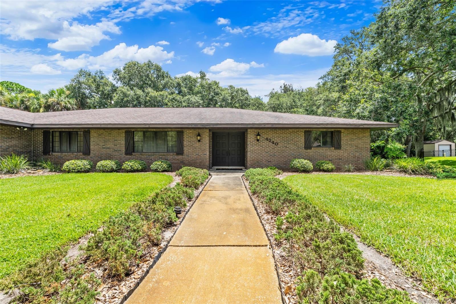 COUNTRY RIVER ESTATES - Residential