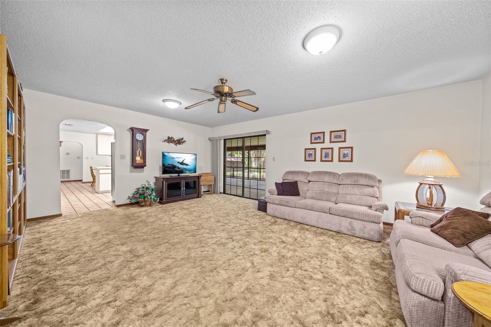 COUNTRY RIVER ESTATES - Residential