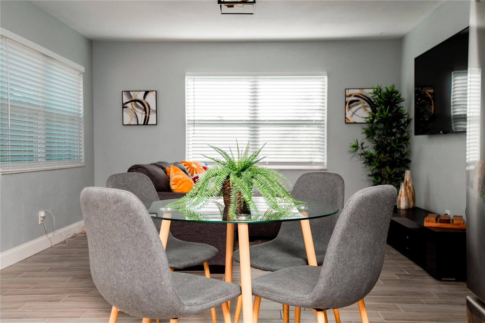 DREWS JOHN H 1ST EXT - Residential