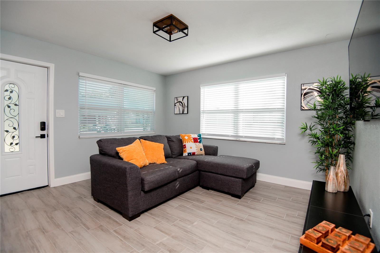 DREWS JOHN H 1ST EXT - Residential