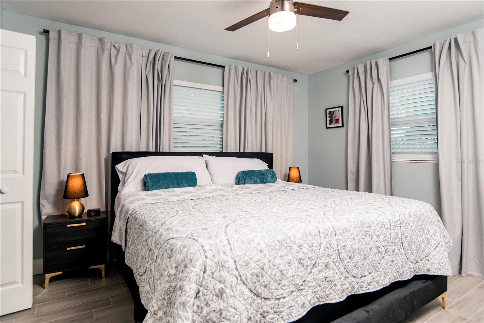DREWS JOHN H 1ST EXT - Residential