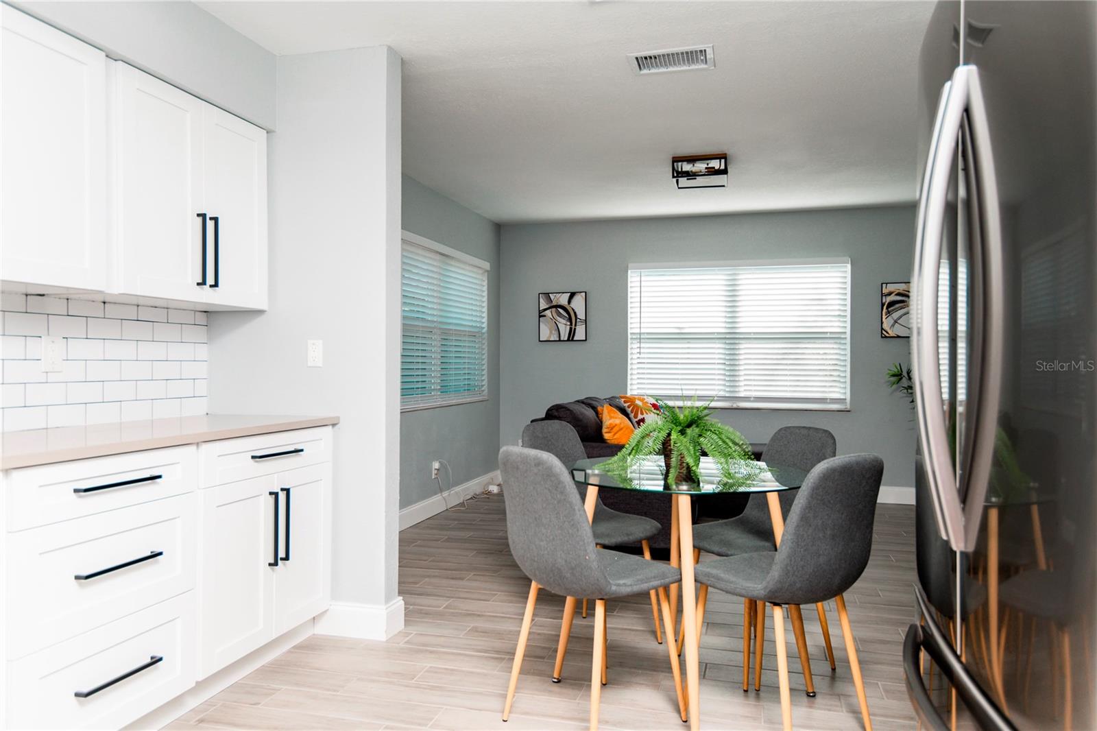 DREWS JOHN H 1ST EXT - Residential