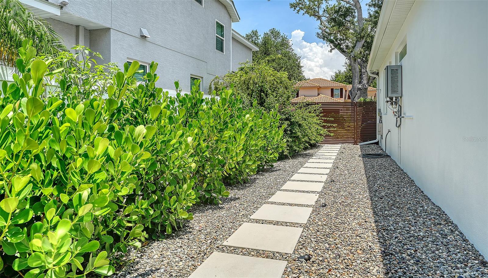 POINSETTIA PARK 2 - Residential