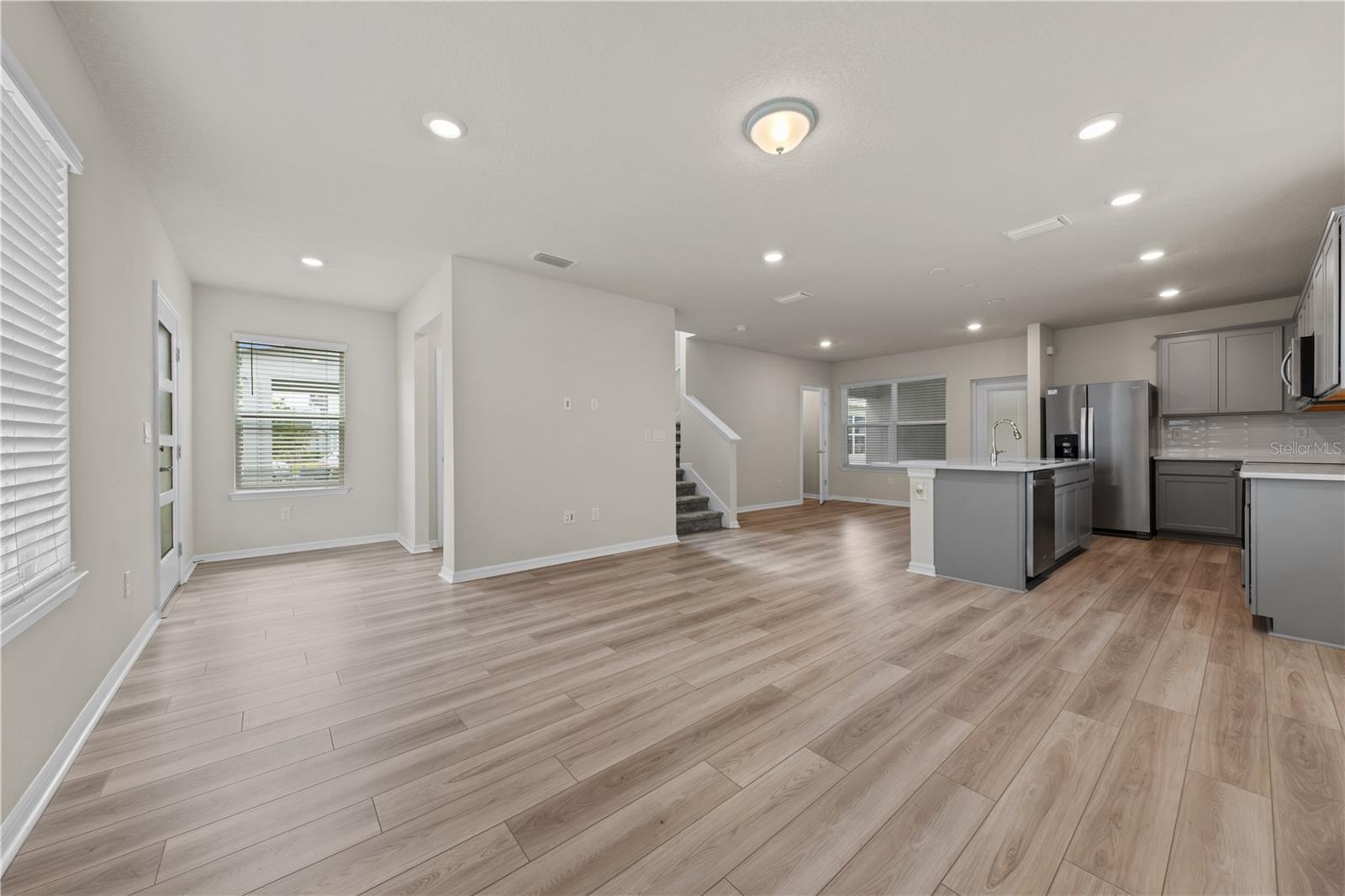 EVERBE PH 1A - Residential