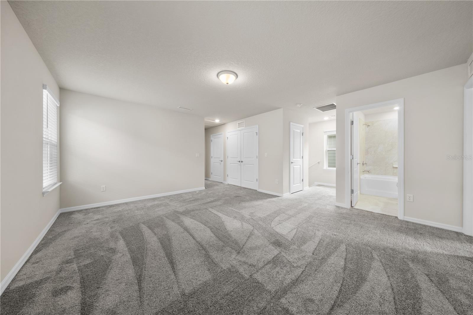 EVERBE PH 1A - Residential