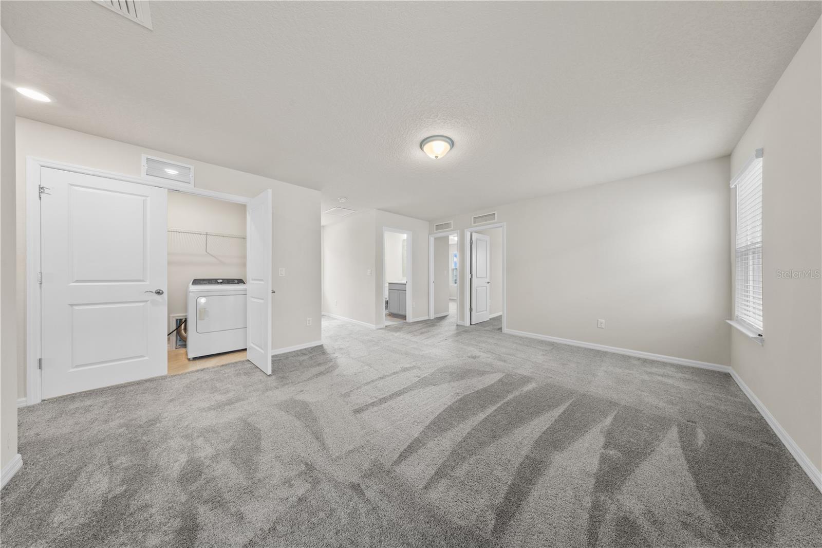 EVERBE PH 1A - Residential