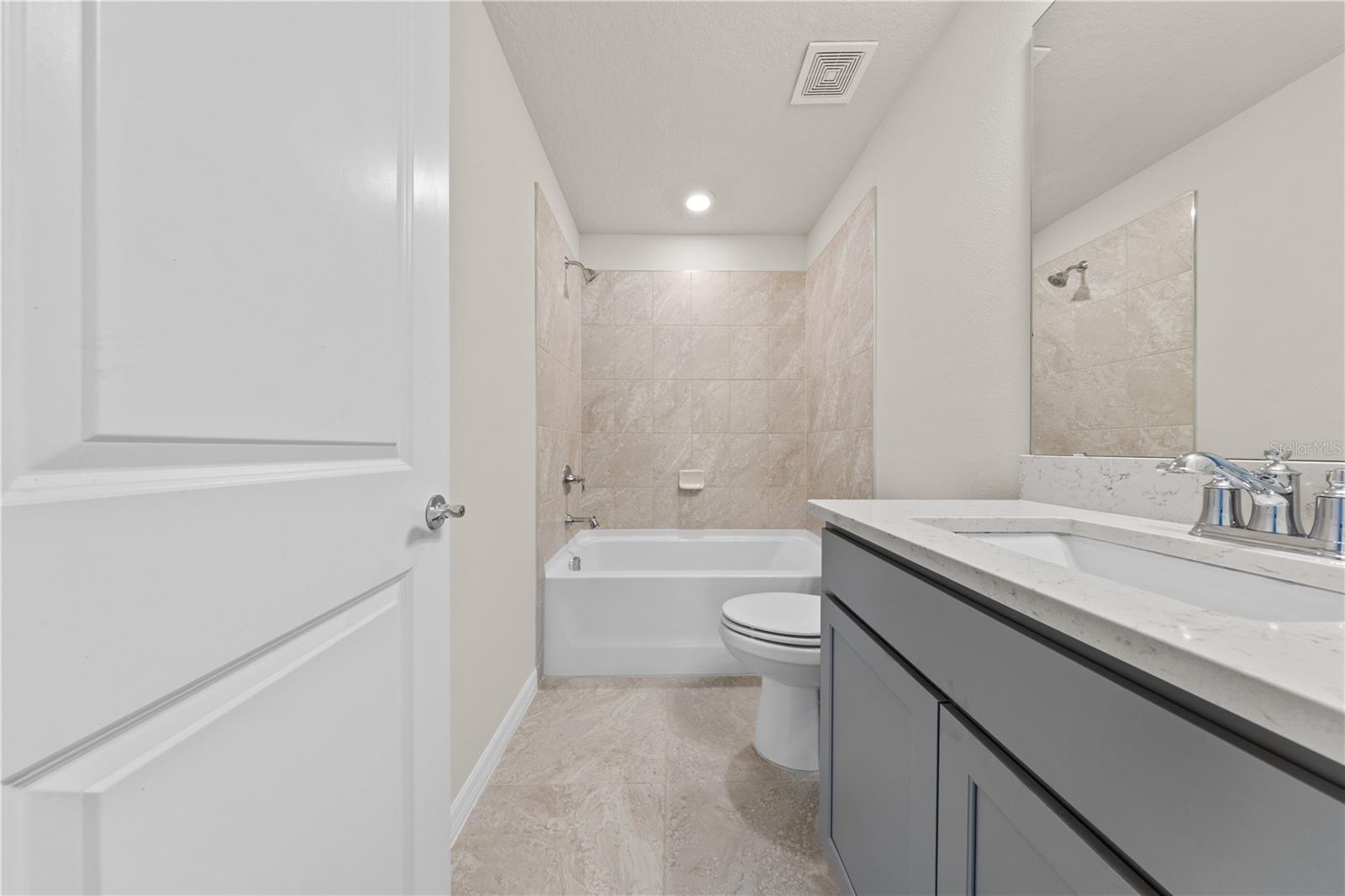 EVERBE PH 1A - Residential