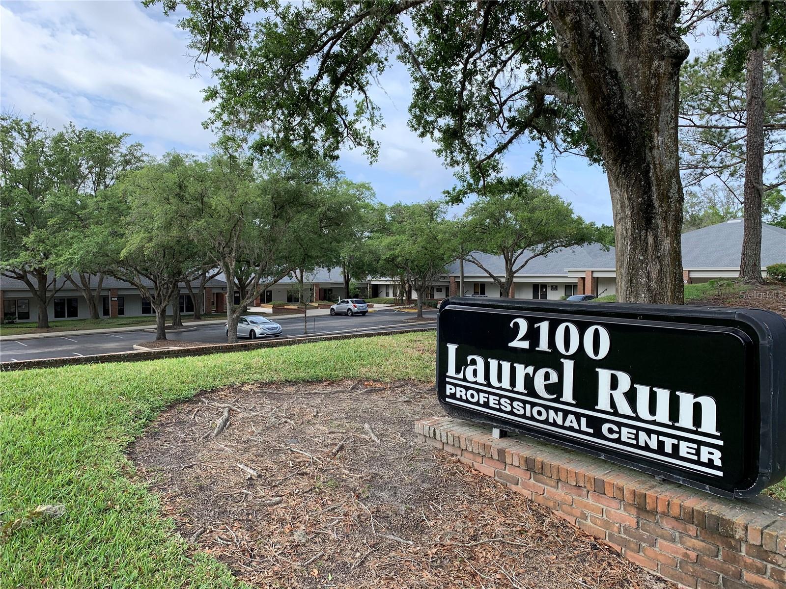 LAUREL RUN PROFESSIONAL CENTER OR 1387/39 - Commercial Sale