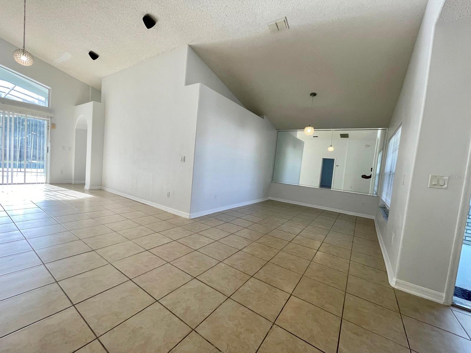 INDIAN POINT PH 5 - Residential Lease
