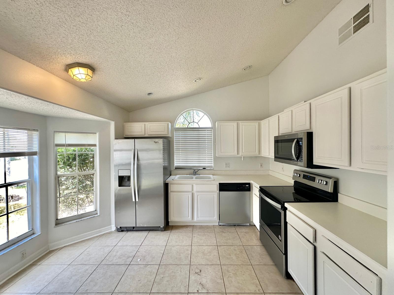 INDIAN POINT PH 5 - Residential Lease