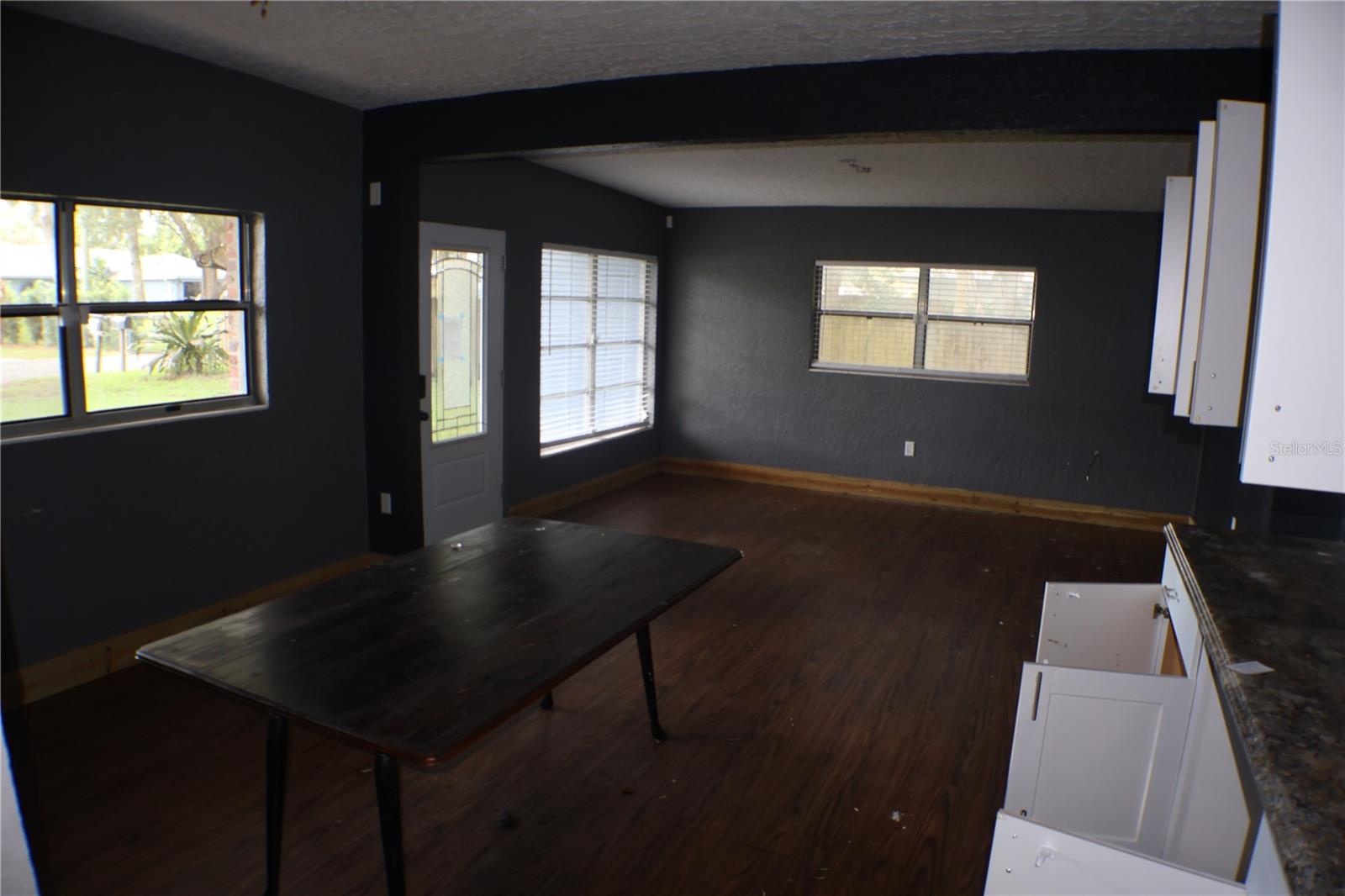BREEZEE SHORES PT REP - Residential