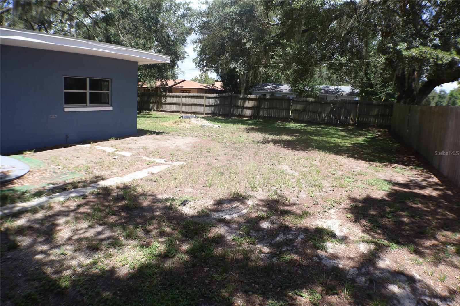 BREEZEE SHORES PT REP - Residential