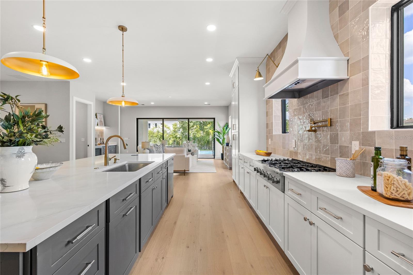 ANDERSON PARK - Residential