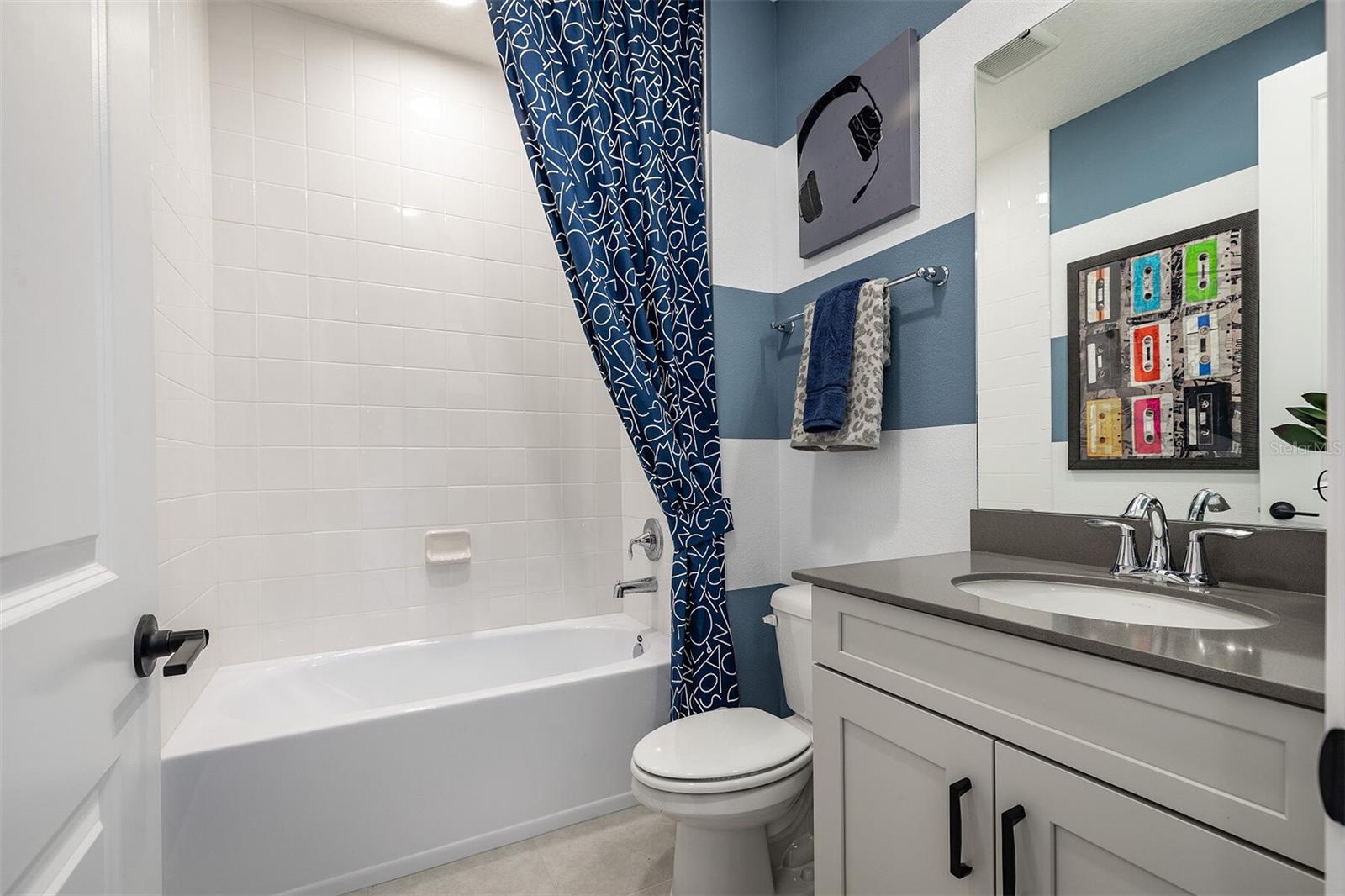 EMERSON POINTE - Residential