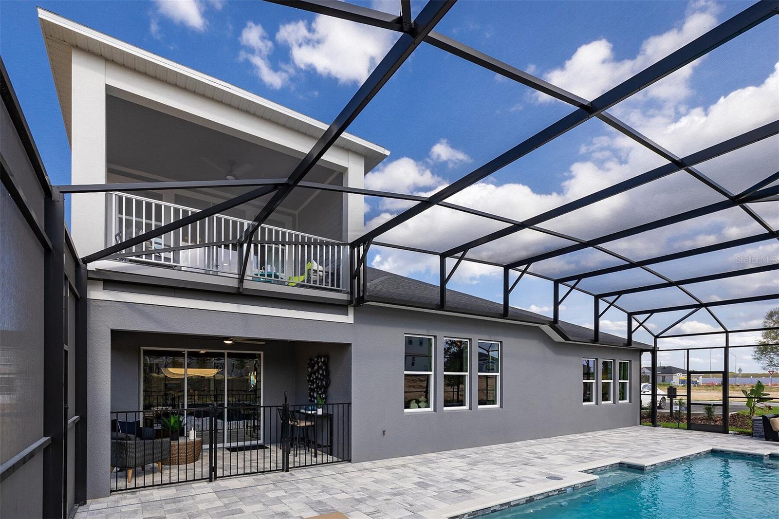 EMERSON POINTE - Residential