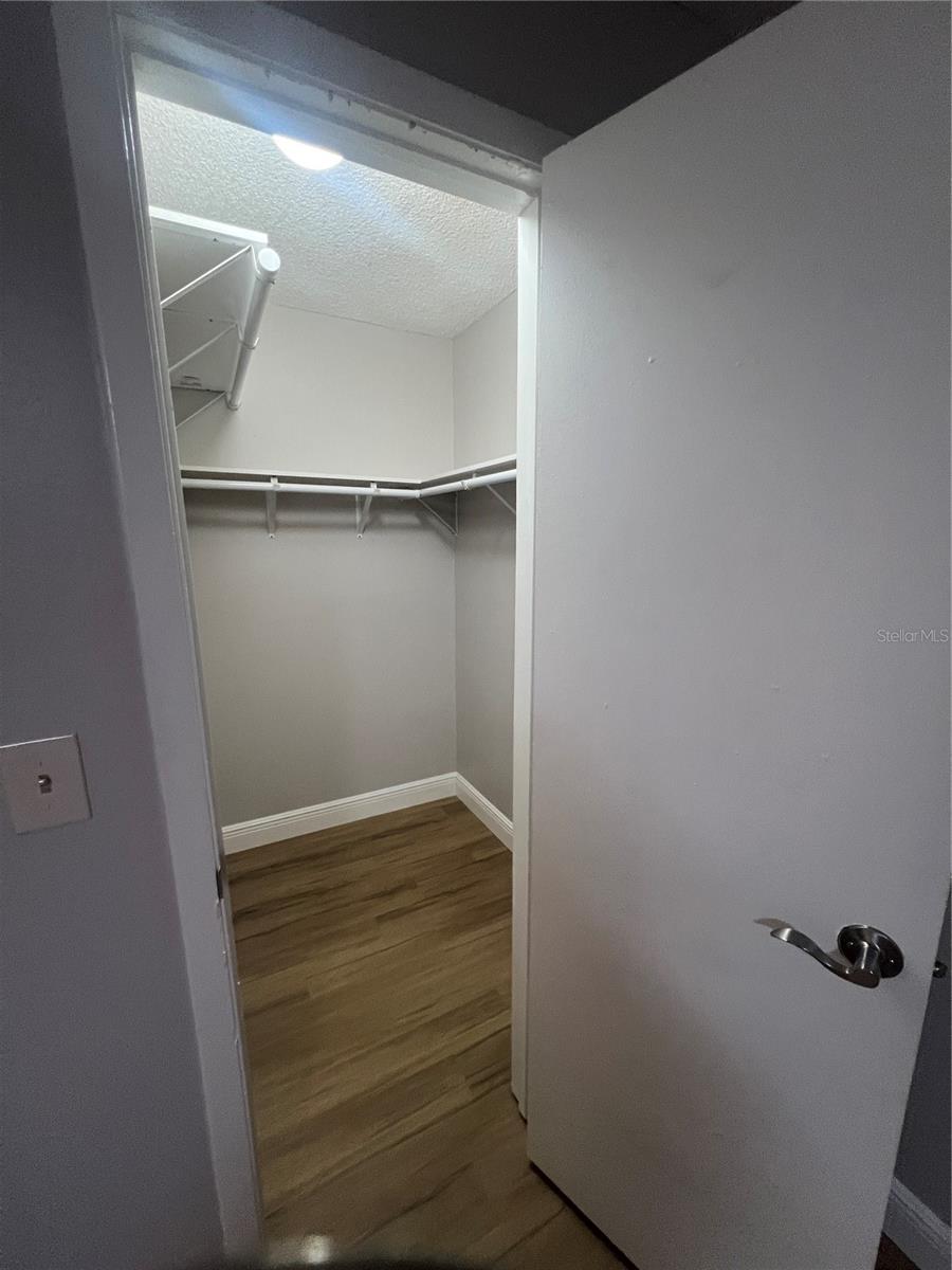 LANDING A CONDO - Residential Lease