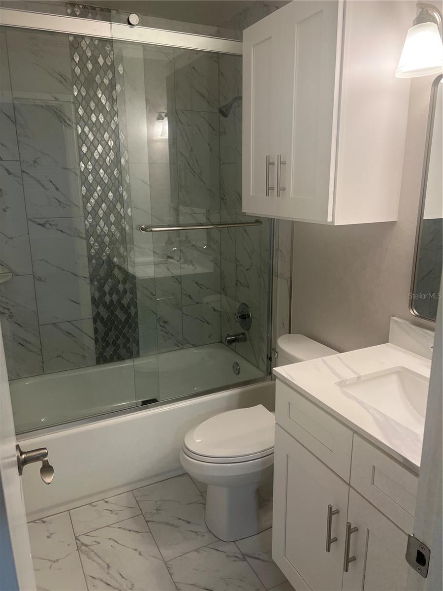 LANDING A CONDO - Residential Lease