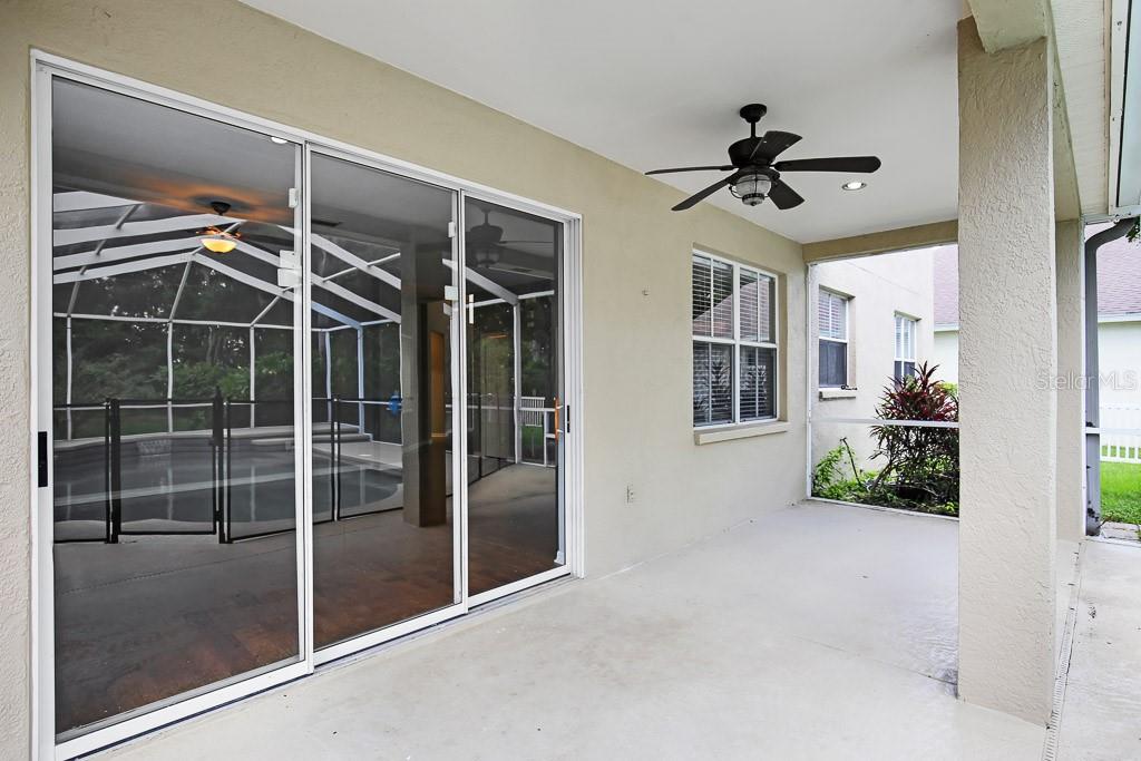 RIVER HILLS COUNTRY CLUB PARCE - Residential Lease