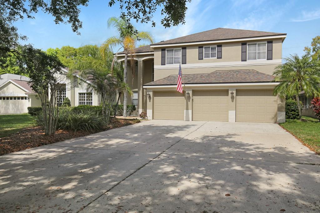 RIVER HILLS COUNTRY CLUB PARCE - Residential Lease