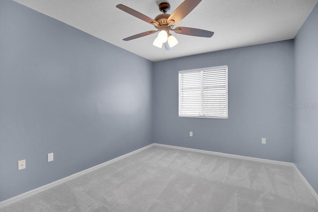 RIVER HILLS COUNTRY CLUB PARCE - Residential Lease