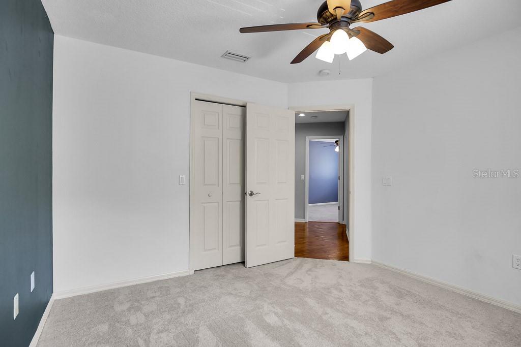 RIVER HILLS COUNTRY CLUB PARCE - Residential Lease