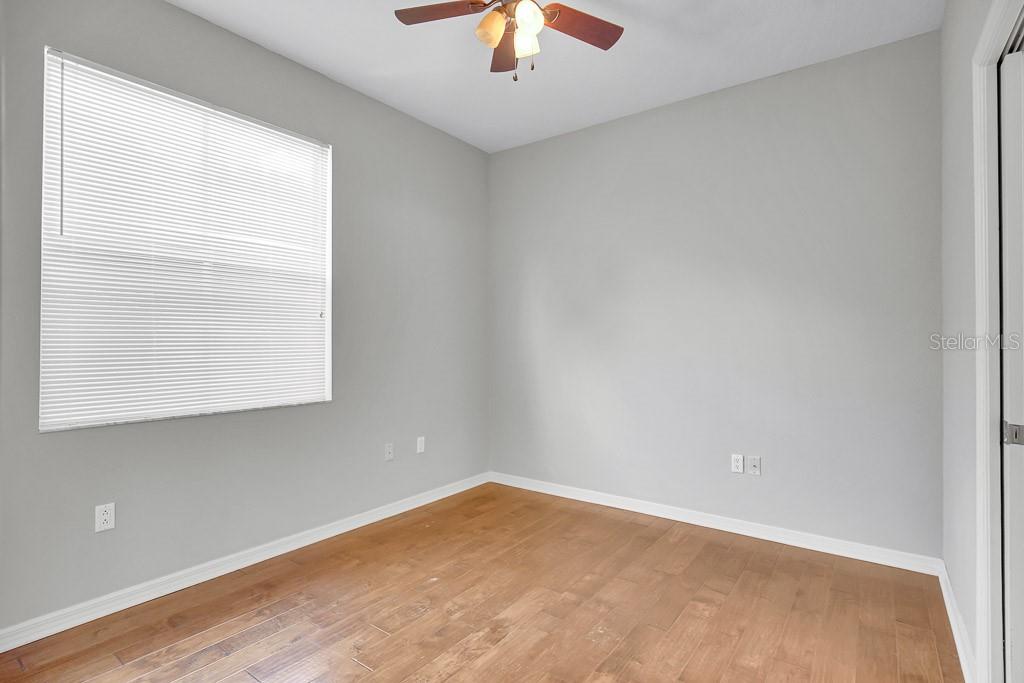 RIVER HILLS COUNTRY CLUB PARCE - Residential Lease