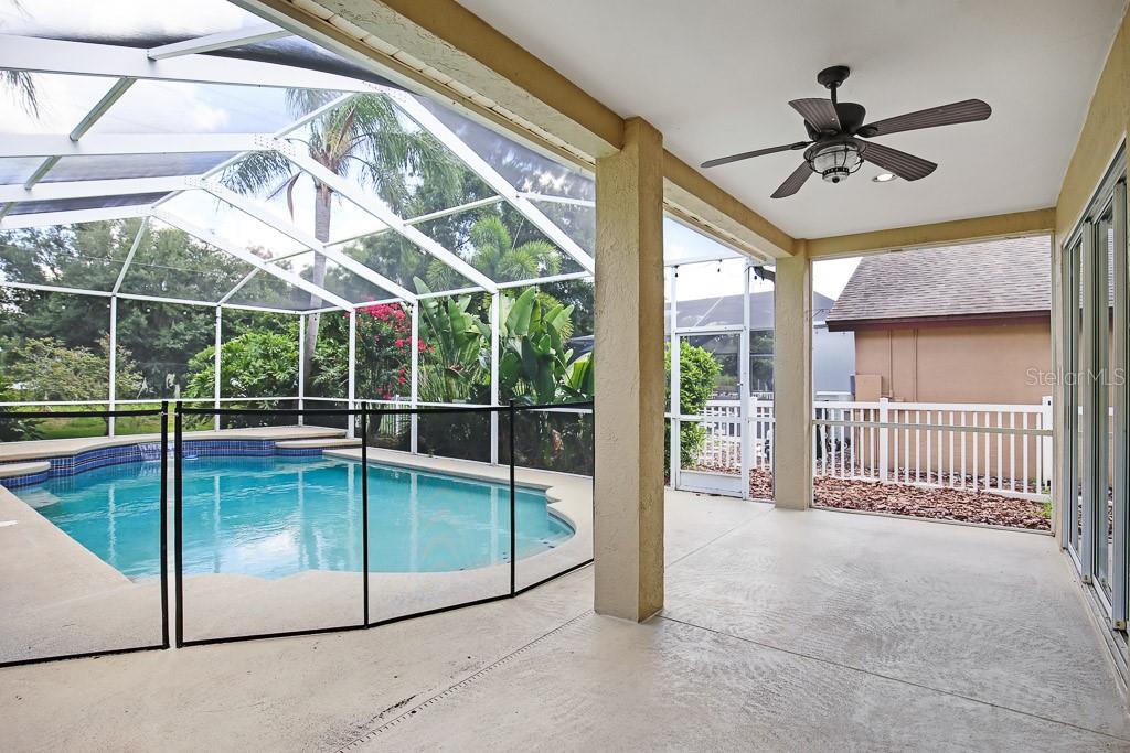 RIVER HILLS COUNTRY CLUB PARCE - Residential Lease