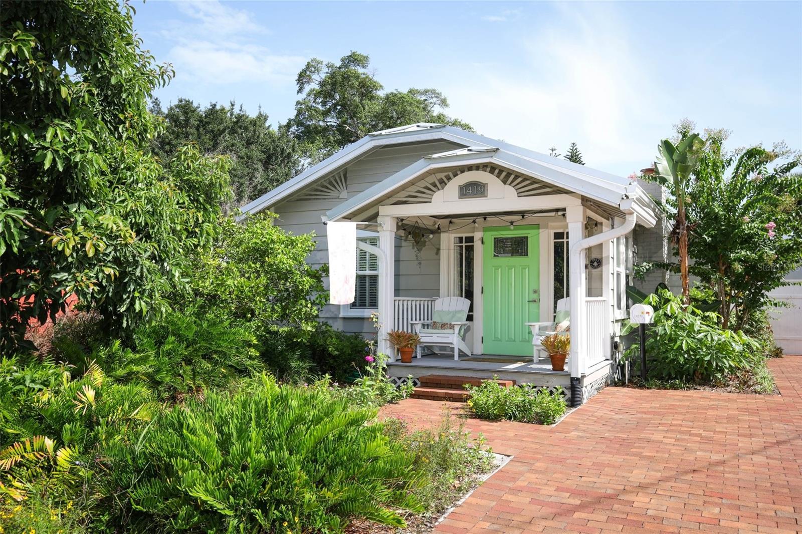 H H DICKSON SUB - Residential