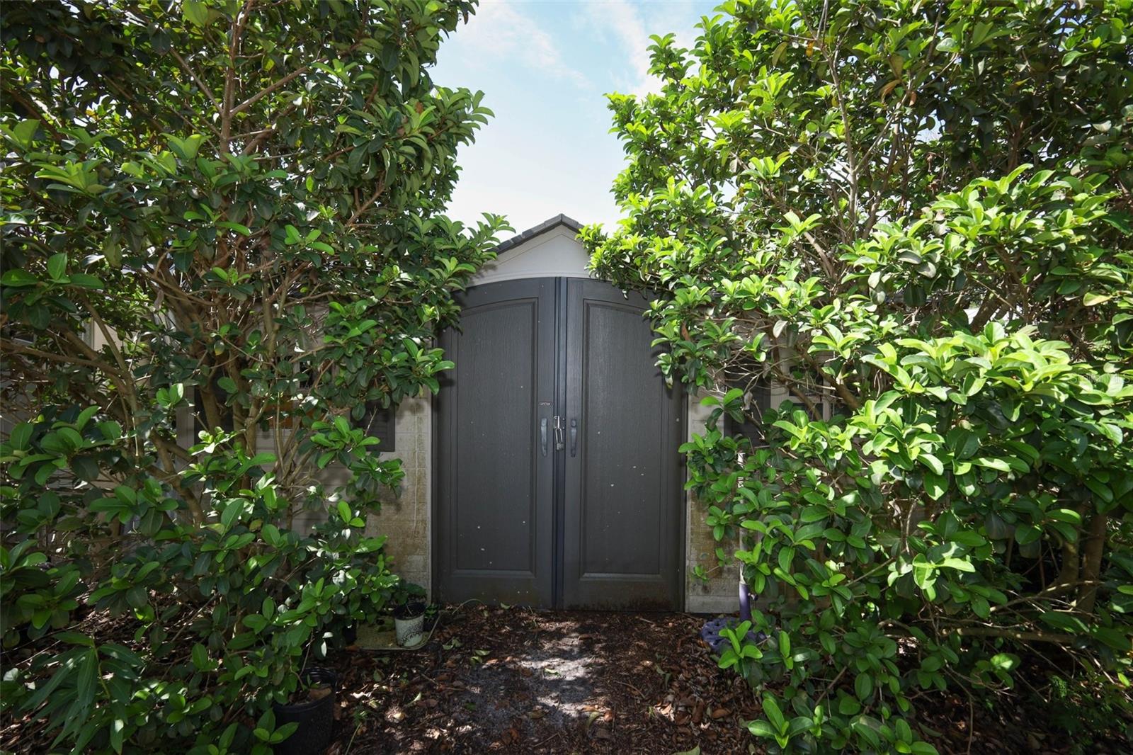 H H DICKSON SUB - Residential