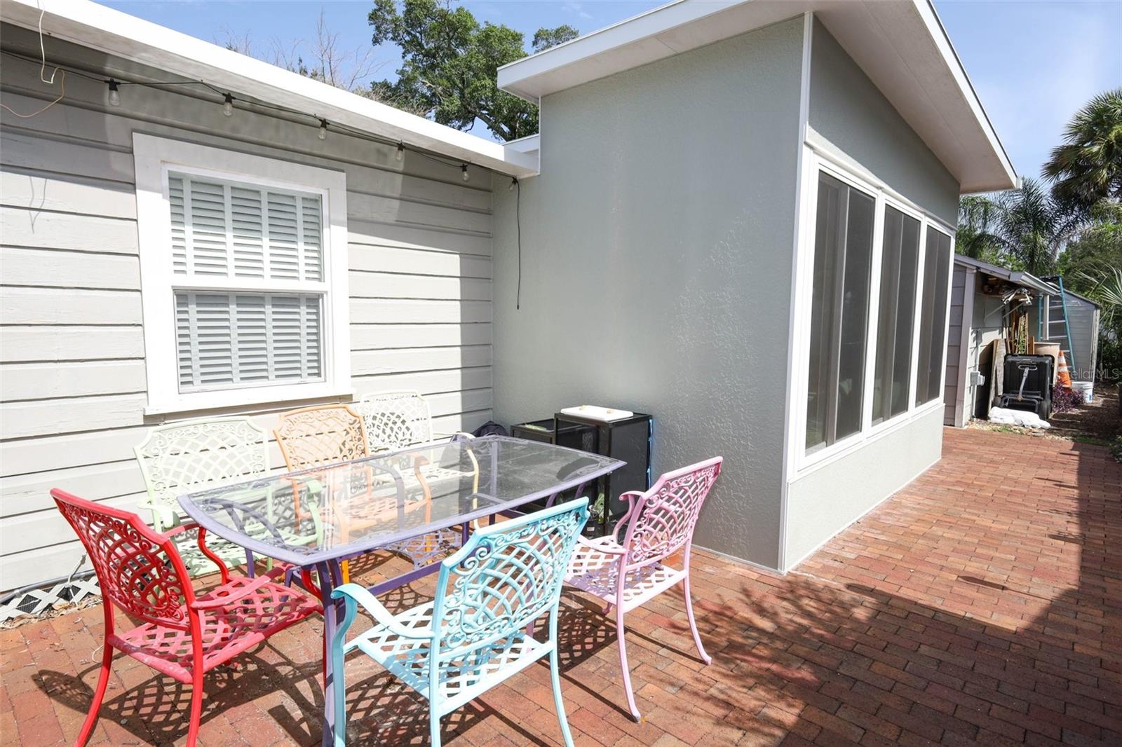 H H DICKSON SUB - Residential