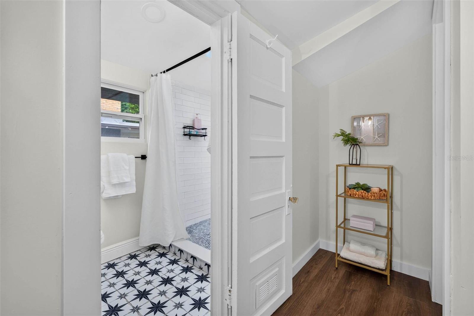 BOONES REV SUB - Residential
