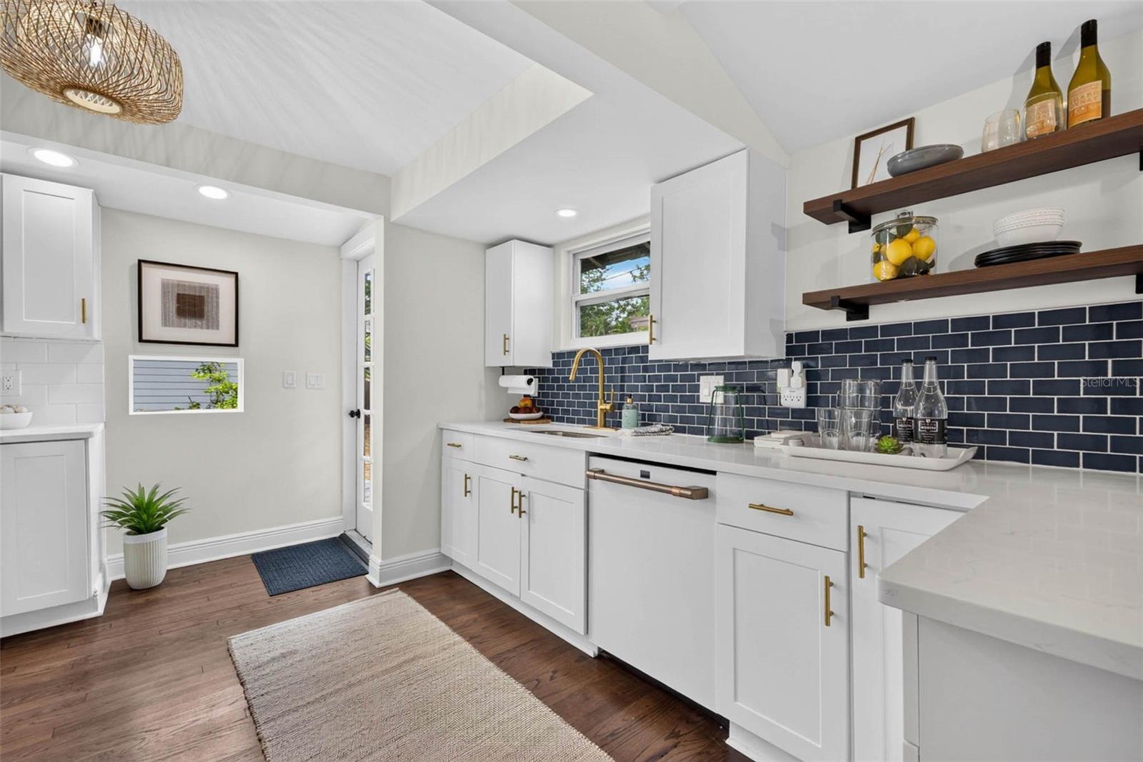 BOONES REV SUB - Residential