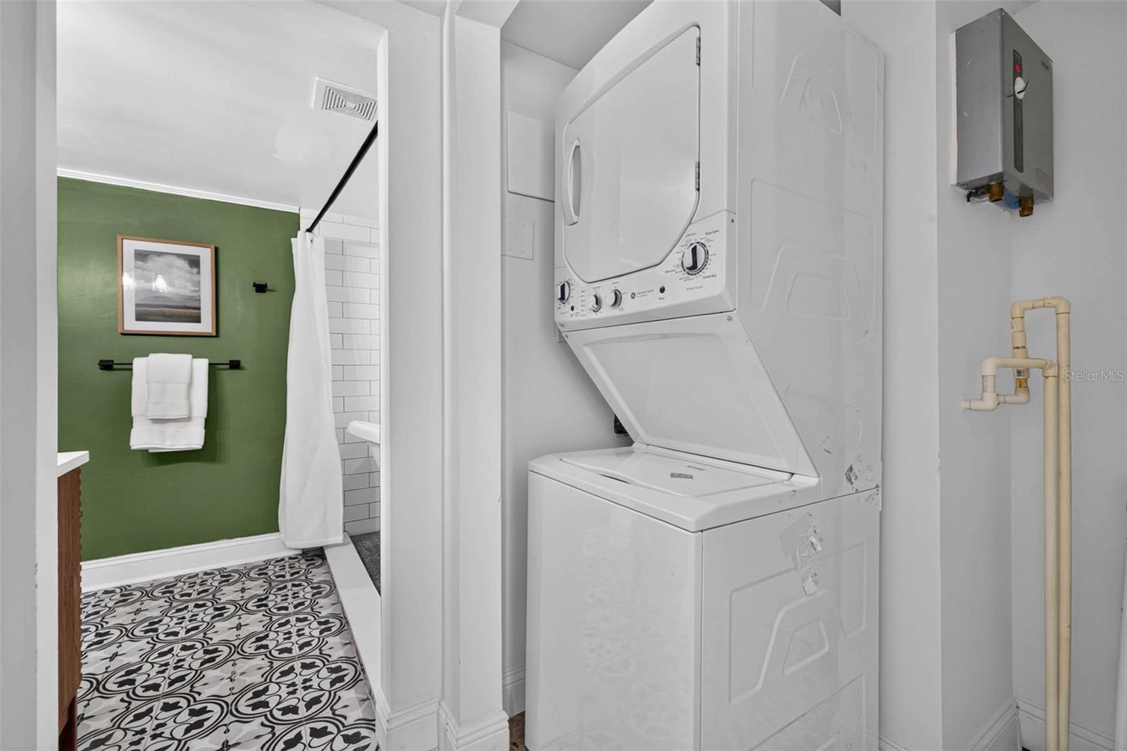 BOONES REV SUB - Residential