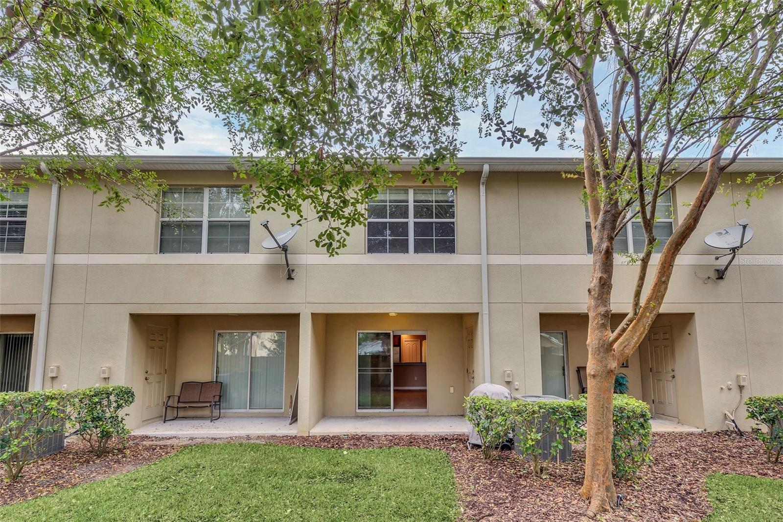 AMBERLEE TWNHMS - Residential