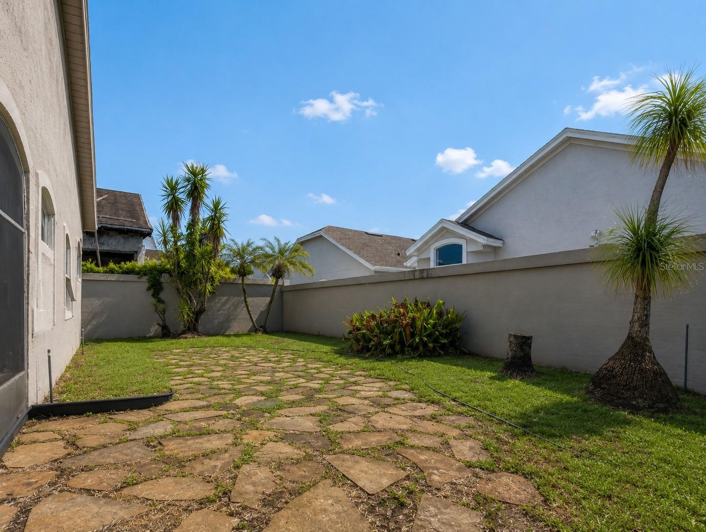 HUNTERS CREEK TR 135 PH 03 - Residential