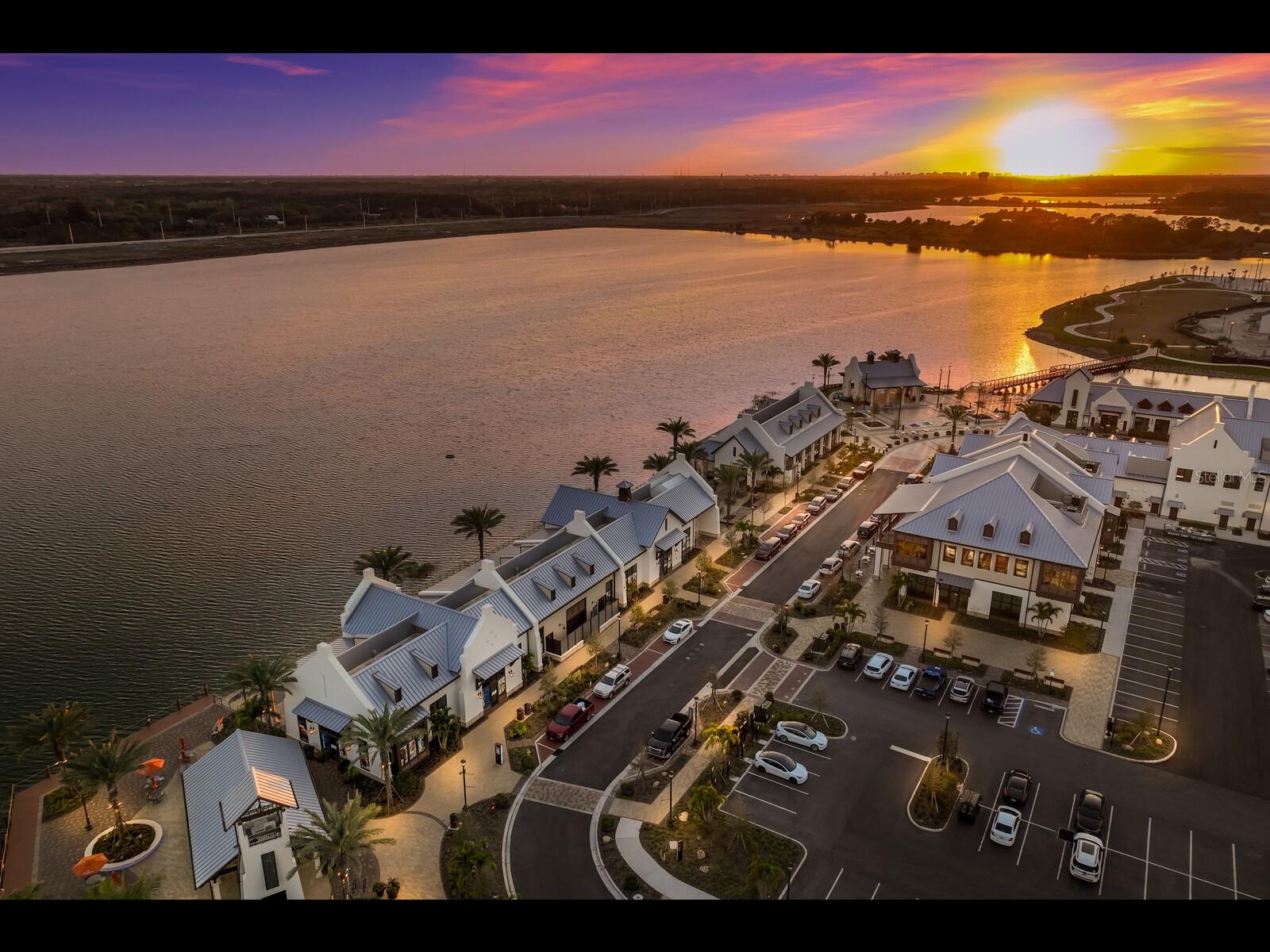 LAKEHOUSE COVE/WATERSIDE PH 5 - Residential
